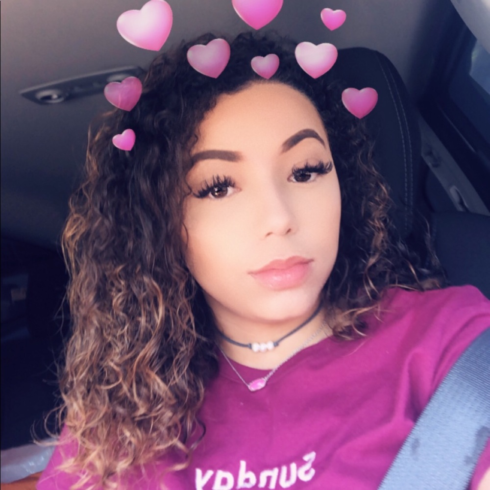 Meet your Posher, Rocio